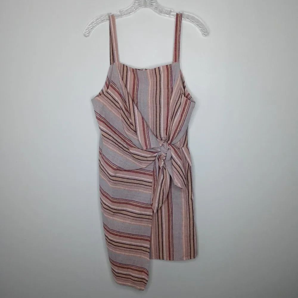 Pinch strip dress size large